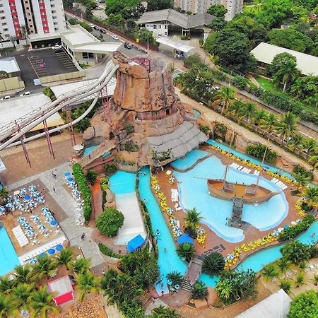 Spazzio Andrian & Silva - Inclusos Ingressos Do Parque Caldas Novas Eksteriør bilde